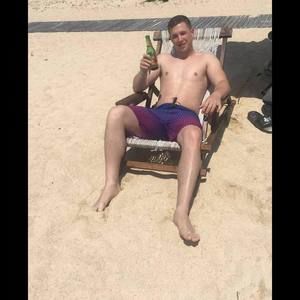 Meet your Posher, Hunter